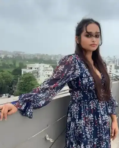 Kharsia Escorts